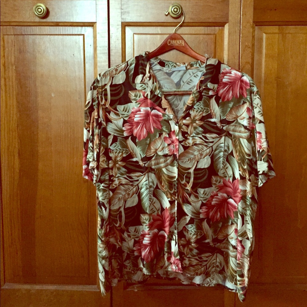 Hawaiian shirt